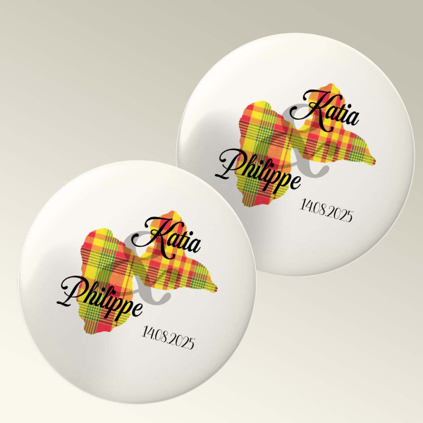 Badge personnalisé Madras rouge – Guadeloupe / Antilles